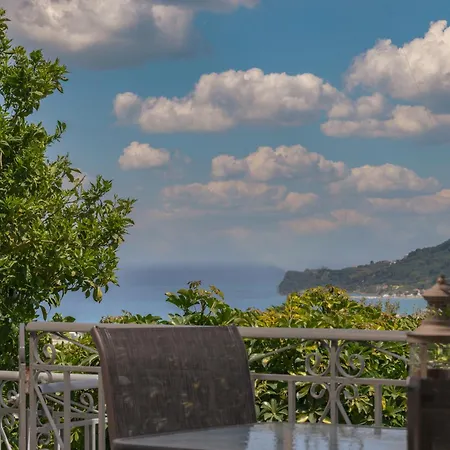 Dom wakacyjny Zante Luxury Seaview With Private Pool Katastárion